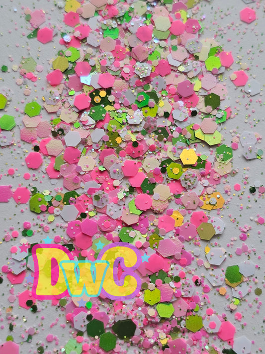 Strawberry 🍓 fields chunky glitter